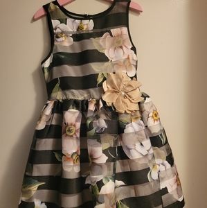 Girls flower dress